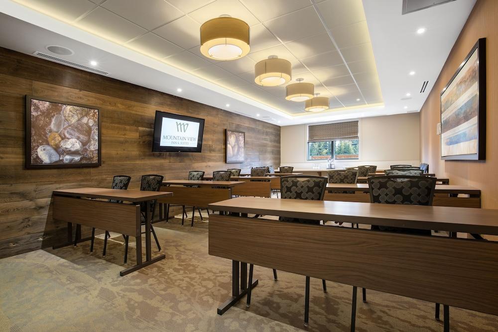 Mountain View Inn & Suites Sundre Extérieur photo
